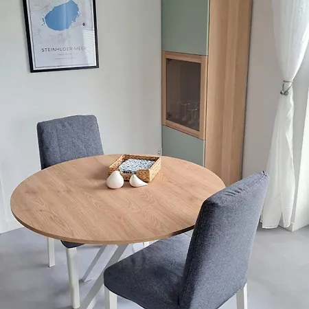 Ferienwohnung Direkt Am Radweg Zum Steinhuder Meer Wunstorf Exterior photo